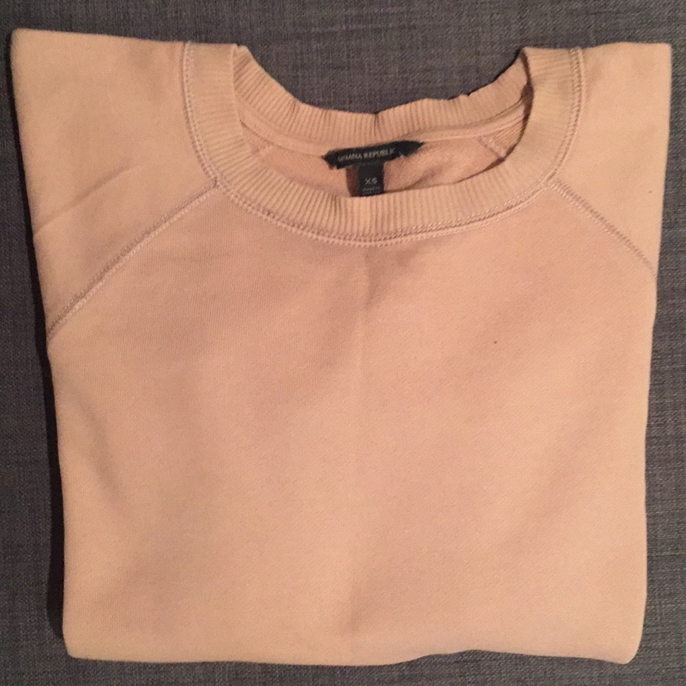 Millennial pink cropped sweatshirt